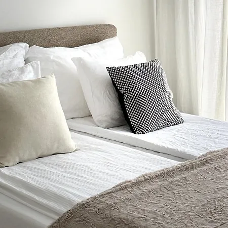 Henniina V Karjasilta Ii - Free Parking