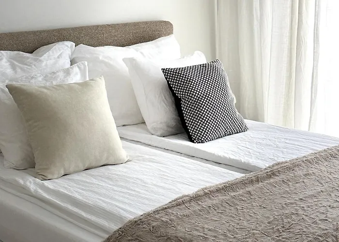 Henniina V Karjasilta Ii - Free Parking